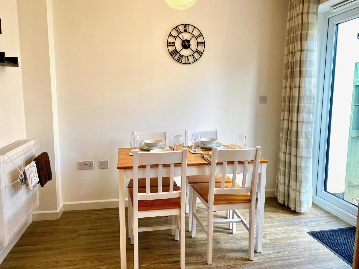 Lovely 2 Bedroom, 2 Bathroom House With Parking. Plymouth Exterior foto