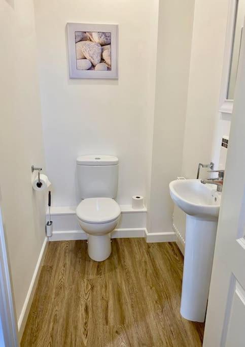 Lovely 2 Bedroom, 2 Bathroom House With Parking. Plymouth Exterior foto